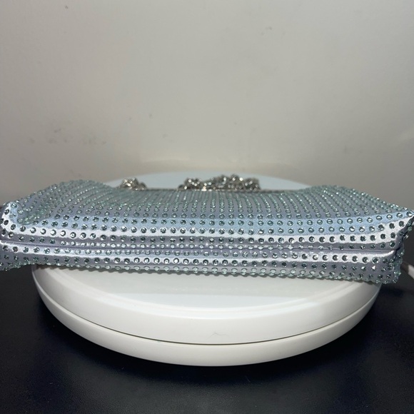 NWT $30R Sweet Temptation Silver & Rhinestone Crossbody Bag - Picture 6 of 7